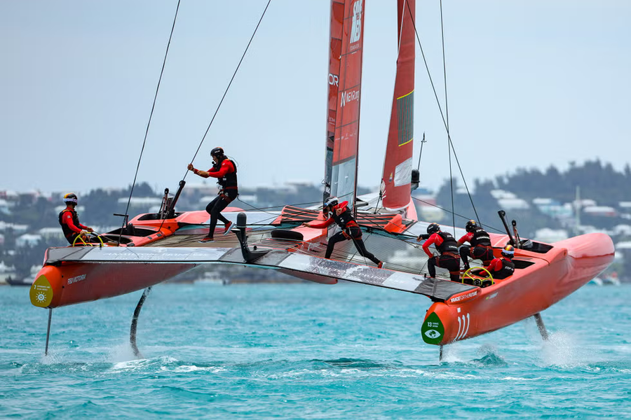 Catamarán de Regata