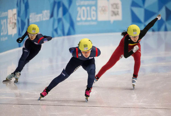 Patinaje de velocidad en pista corta