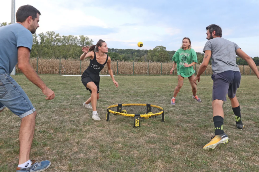Spikeball